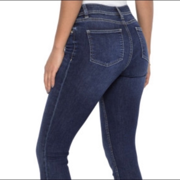 New Dark Blue Wash Jeans Size L and XL - Picture 3 of 4